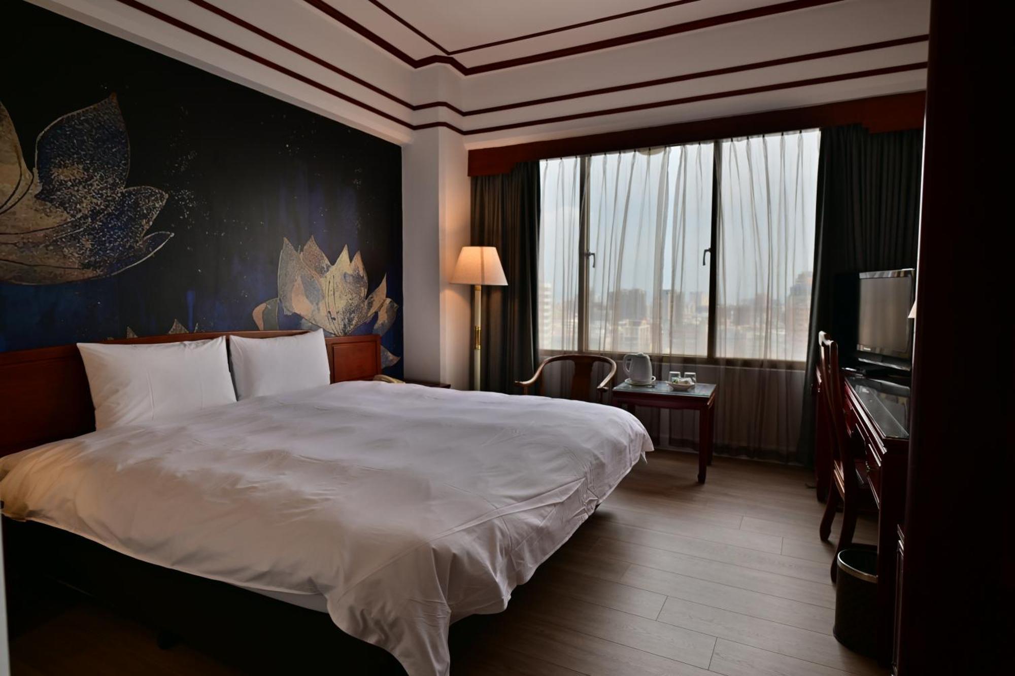 T Hotel Taichung Esterno foto
