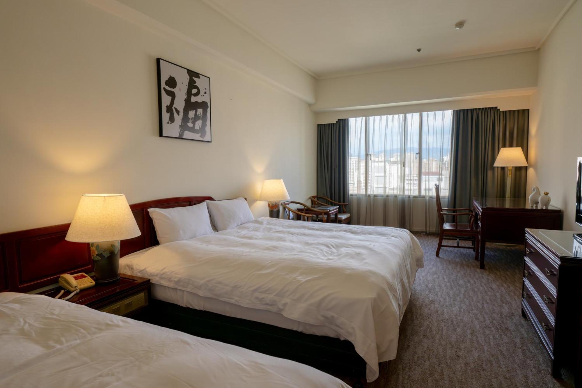 T Hotel Taichung Esterno foto