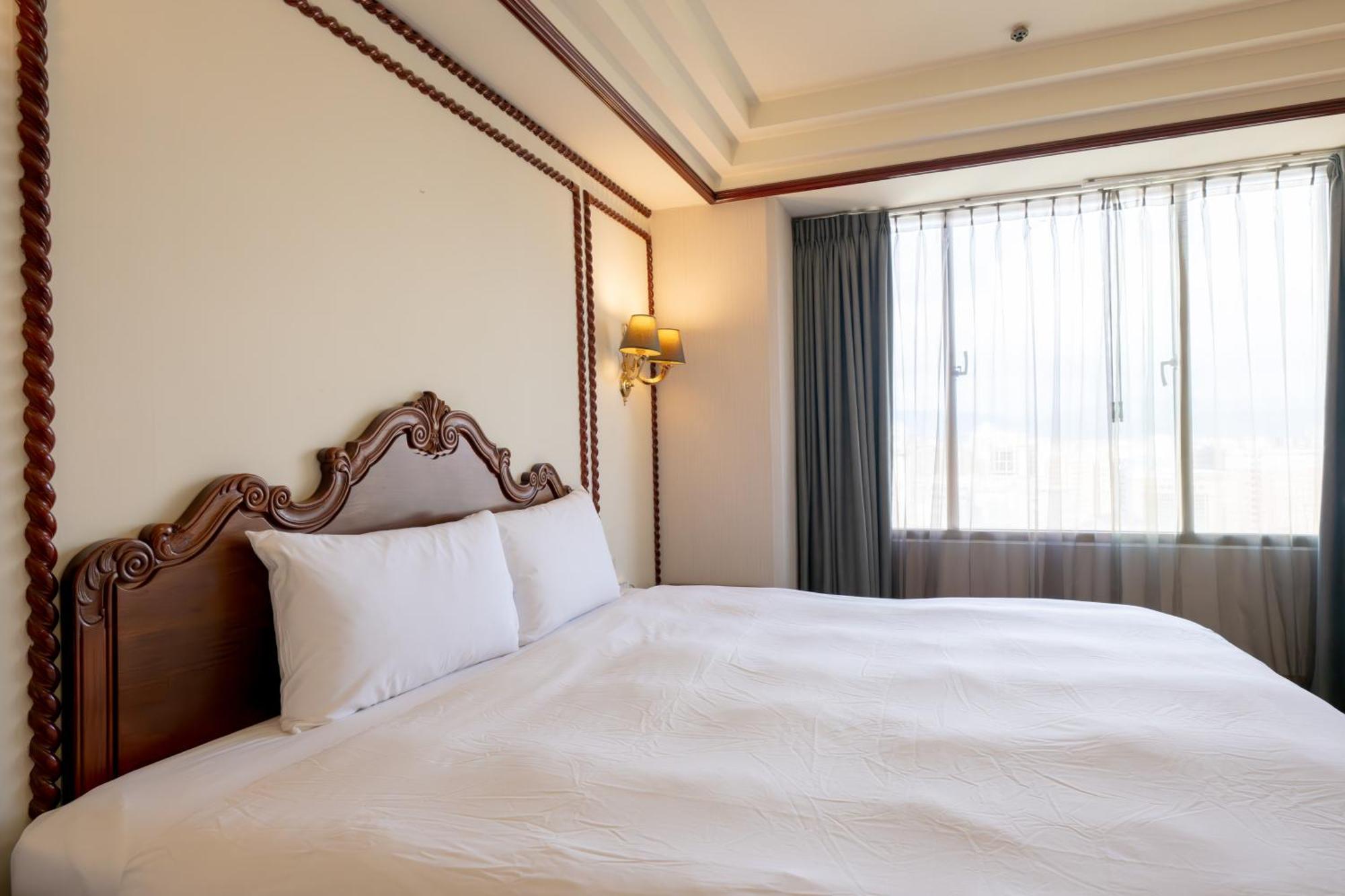 T Hotel Taichung Esterno foto